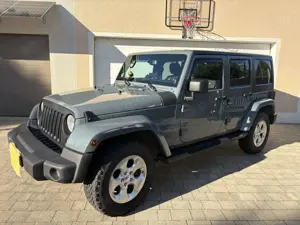Jeep Wrangler Unlimited 2.8 CRD DPF Automatik Sahara