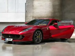 Ferrari 812 812 GTS - Einzigartige Kombination, wie neu