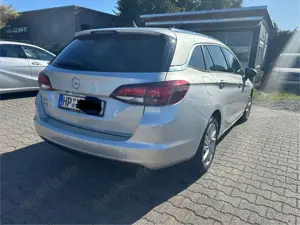 Opel Astra Elegance Start/Stop Bild 5
