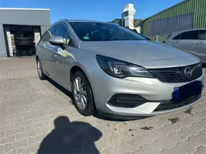 Opel Astra Elegance Start/Stop Bild 3