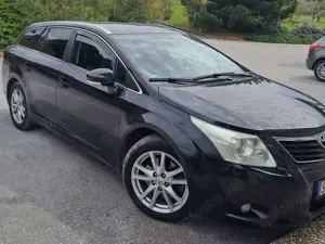 Toyota Avensis Avensis Combi Diesel Combi 2.2 D-4D Executive