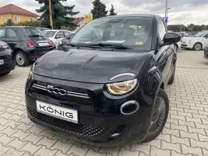 Fiat 500e MY22 Icon 320 Reichweite Elektro Automatik