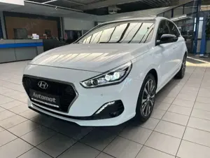 Hyundai i30 1.0 T-GDI YES! Plus*LED*Navi*Sitzh.*Kamera