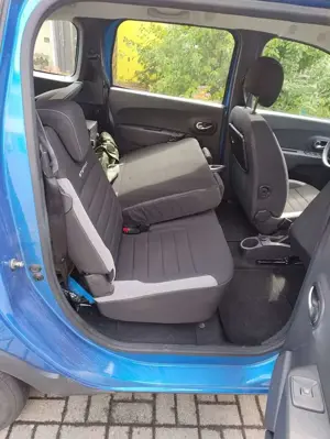 Dacia Lodgy Lodgy SCe 110 ECO-G Stepway Plus Bild 3