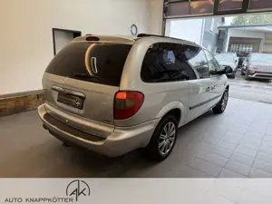 Chrysler Voyager Grand Voyager 2.8 CRD SE Klima/BC/Tempomat/R-CD Bild 5