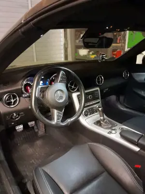 Mercedes-Benz SLC 200 SLC 200