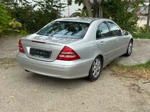 Mercedes-Benz C 180 C 180 Kompressor Lim Neu Tüv Bild 4