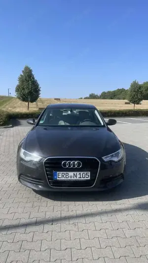 Audi A6 Limousin 2.0 TFSI Bild 2