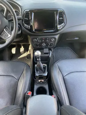 Jeep Compass 1.6 MultiJet Limited Bild 5