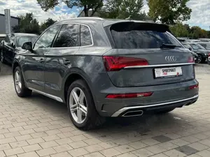 Audi Q5 40 TDI quattro S-tronic"S-line"AHK LED RFK Bild 3