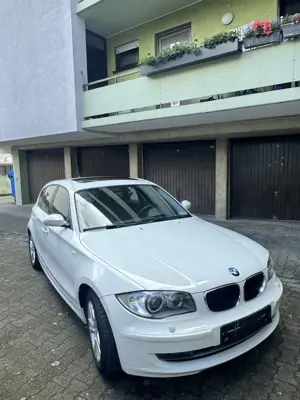 BMW 118 118i Aut.