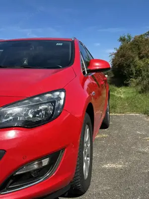 Opel Astra 1.6 D (CDTI) Sports Tourer Business Bild 4