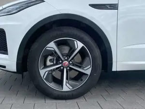 Jaguar E-Pace E-Pace D165 AWD Aut. R-Dynamic SE Bild 4