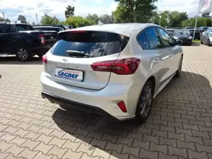 Ford Focus 115PS Autm. ST-Line LED iACC Kamera Bild 5