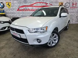 Mitsubishi Outlander Intense 4WD*7.Sitzer*Tüv  Service NEU