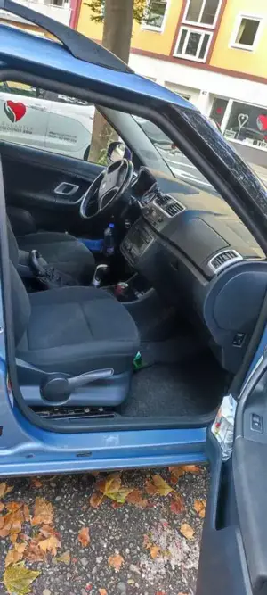 Skoda Fabia 1.4 16V Combi Classic Bild 5