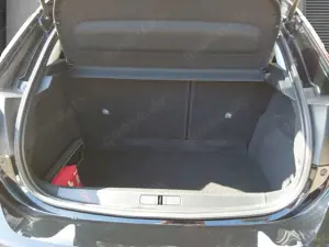 Opel Corsa Elegance Turbo 1.2 Aut. Allwetter Sitzheizung Tech Bild 5