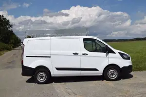 Ford Transit Custom Kasten 280 L1 nur 25000 KM Bild 4