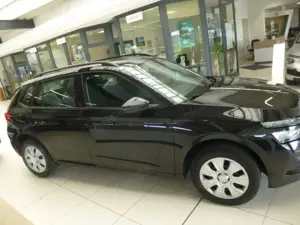 Skoda Kamiq Active 1.0 TSI EU6d-T 5-Gang Cool  Sound LED Sper Bild 4