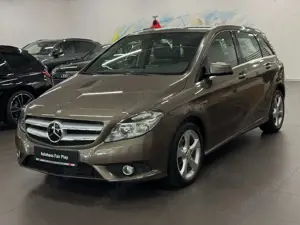 Mercedes-Benz B 180 Aut. Sport PDC/KAMERA/U-FREI!
