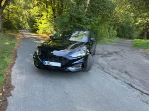 Ford Focus Ford Focus 1,0l ST-Line, NEUER MOTOR, BO, Aut