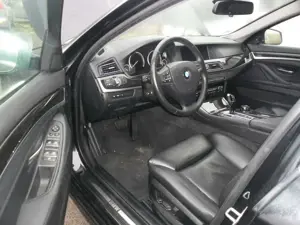 BMW 535 535d Touring xDrive Voll Bild 5
