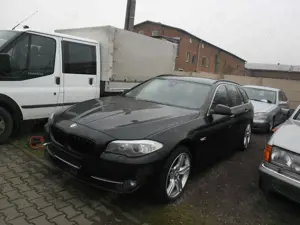 BMW 535 535d Touring xDrive Voll Bild 2