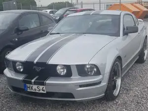 Ford Mustang Ford Mustang Typ197 baujahr 2006 v8 automatik