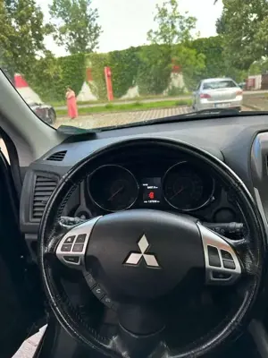 Mitsubishi ASX Mitsubishi ASX 1.8 DI-D, 150 PS,  TÜV neu Bild 4