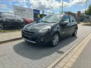 Renault Clio III Night and Day *KLIMAAUTO*PDC*PANORAMA*