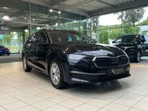 Skoda Octavia Combi 2.0 TDI DSG Selection Navi Kamera Bild 4