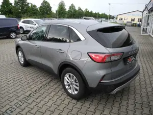 Ford Kuga 2.5 Duratec PHEV TITANIUM X Bild 3