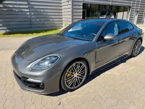 Porsche Panamera 4.0 V8 Biturbo 4 S 45 Diesel NP 191.585