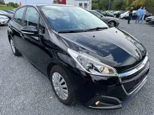 Peugeot 208 Active 1.2  VTi *PDCHI*TEMPOMAT*SHZ*KLIMA*HÄ