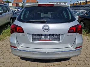 Opel Astra Exklusiv Bild 5