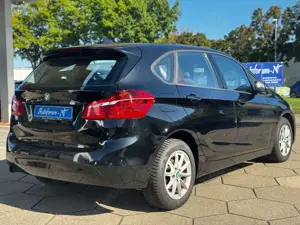 BMW 218 /KLIMA/NAVI/KEYLESS Bild 3