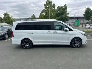 Mercedes-Benz V 220 V  250 CDI AMG !!! AVANTG./EDIT/BURM/VOLLLEDER Bild 4