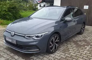Volkswagen Golf Golf VIII Var. 2.0 TDI DSG Style/TOP-EXTRAS/18"ALU
