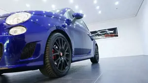 Abarth 500 595*Yamaha Factory Racing Edition*Record Monza Bild 4