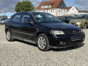 Opel Astra Twinport Bild 2