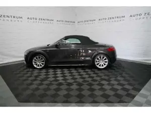 Audi TT 1.8 TFSI S line Xenon+Navi-MMI+Alcantara+18'' Bild 2
