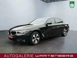 BMW 520 d Limousine/LIVE COCK PROF/AHK/LED/CAM/TEMP/