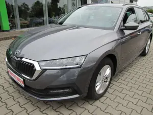 Skoda Octavia Combi Ambition DSG