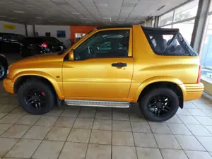 Suzuki Grand Vitara Grand Vitara 2.0/STANDHEIZUNGTÜVAU NEU !!
