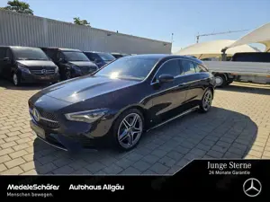 Mercedes-Benz CLA 200 CLA 200 Shooting Brake d AMG Distronic 360° LED