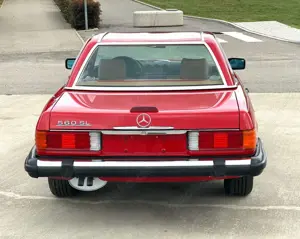 Mercedes-Benz SL 560 Sammlerzustand Bild 3