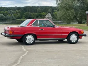 Mercedes-Benz SL 560 Sammlerzustand Bild 2