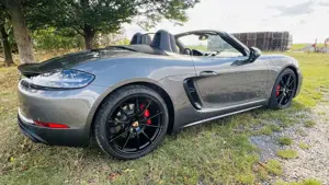 Porsche Boxster GTS 4.0 APPROVED Garantie 5/26/ Apple car play Bild 4