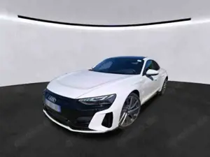 Audi e-tron GT SportsitzePlus+Keyless+21''+OptikSchwarz+AirSuspen