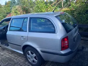 Skoda Octavia Octavia 2.0 Combi Comfort Bild 3